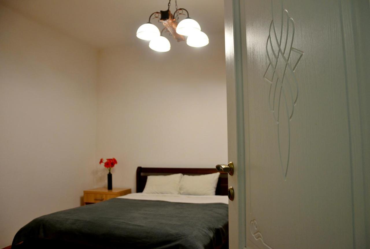 Brand New Apartment In City Center Lviv Exterior foto
